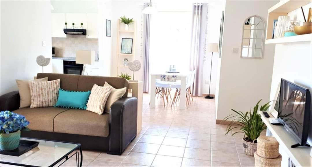 Pafia Modern Apartment Pafos Exterior foto